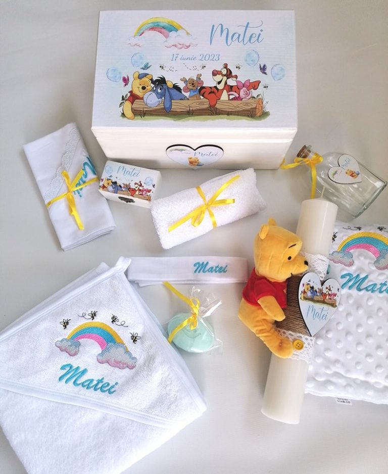 Trusou botez -Winnie the poof and friends
